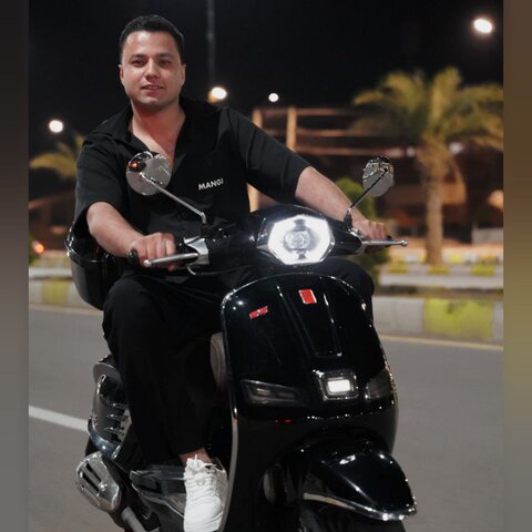 دانلود آهنگ جدید ناصر بهزاد به نام هنوزم + متن آهنگ